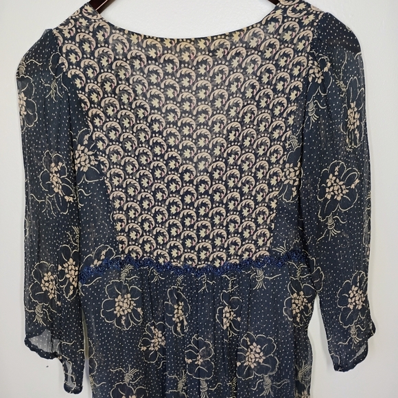 Lux Anthropologie Y2K Silk Sheer Top Flowy Floral Navy Blue Boho Size Medium - Picture 6 of 13